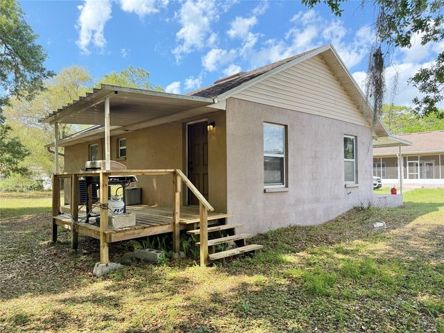 7001 W DORMANY ROAD, Plant City, FL 33565