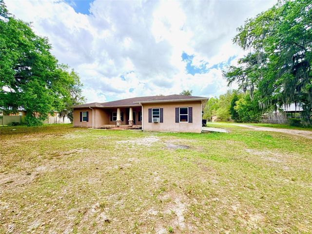 7001 W DORMANY ROAD, Plant City, FL 33565