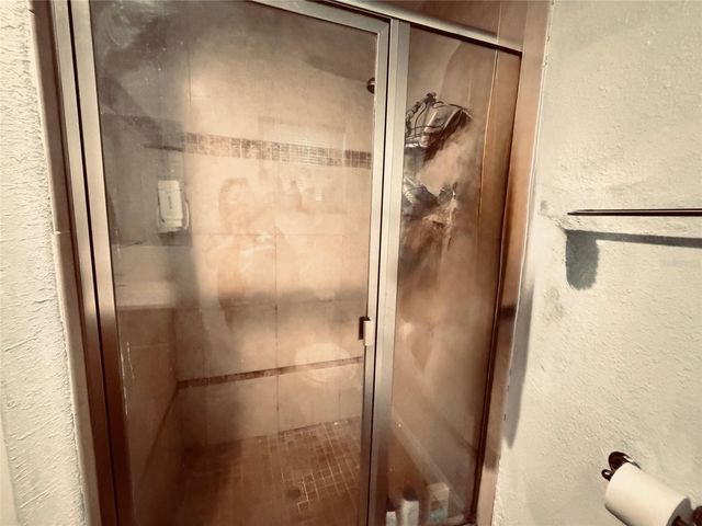 7001 W DORMANY ROAD, Plant City, FL 33565