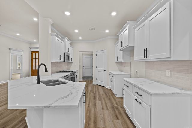 517 Forest Oak Cove, Jacksonville, AR 72076