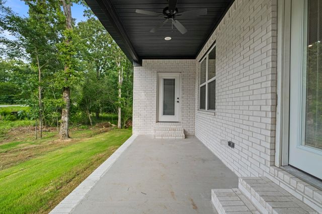 517 Forest Oak Cove, Jacksonville, AR 72076
