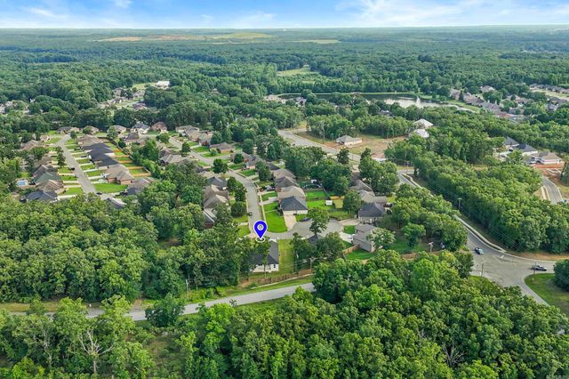 517 Forest Oak Cove, Jacksonville, AR 72076