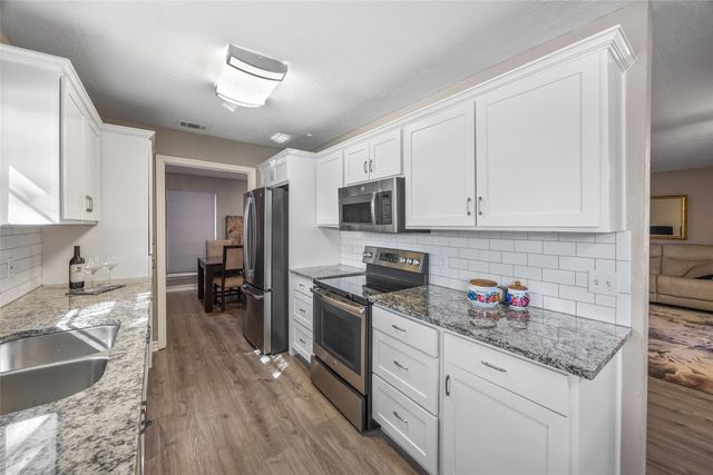 1700 Cloister Way, Plano, TX 75075