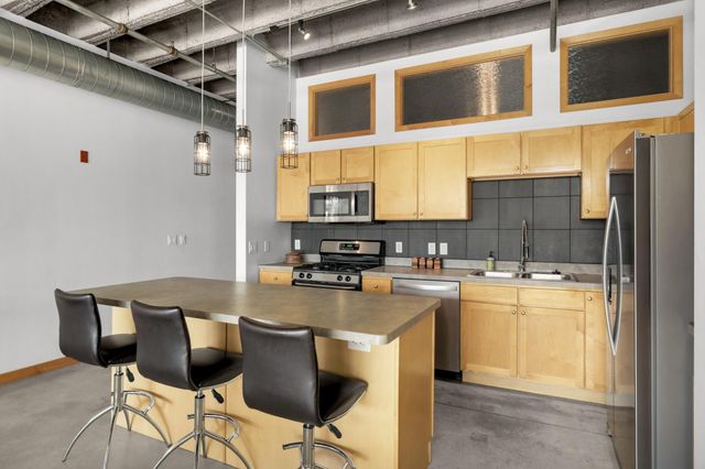 901 N 3rd Street 404, Minneapolis, MN 55401