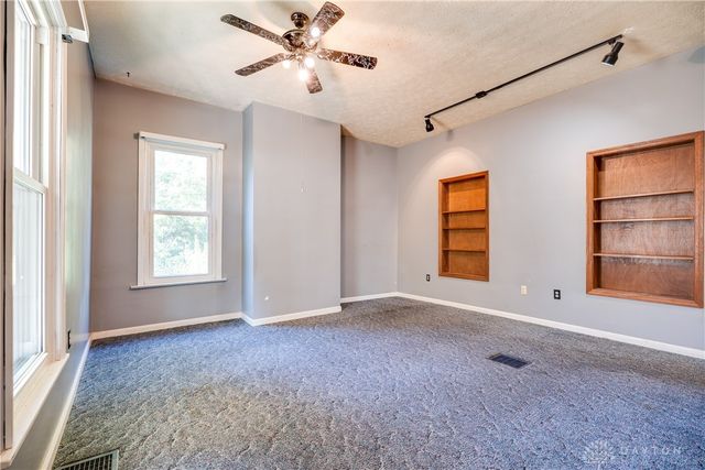 196 S 3rd Street, Waynesville, OH 45068