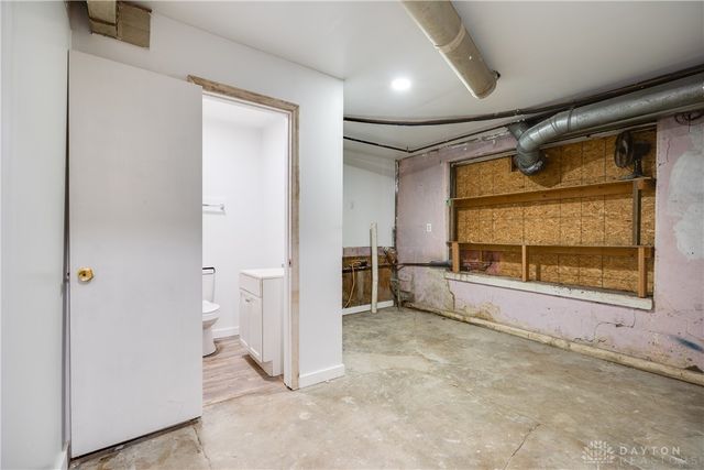 196 S 3rd Street, Waynesville, OH 45068