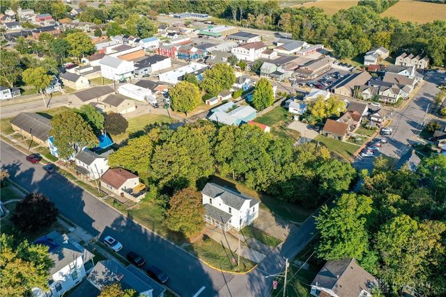 196 S 3rd Street, Waynesville, OH 45068