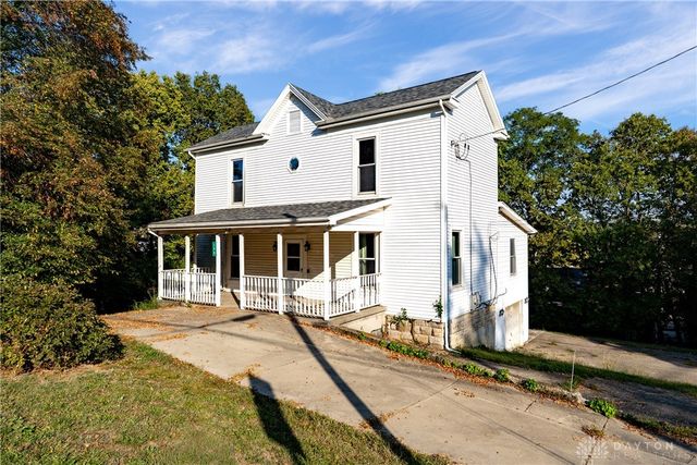 196 S 3rd Street, Waynesville, OH 45068