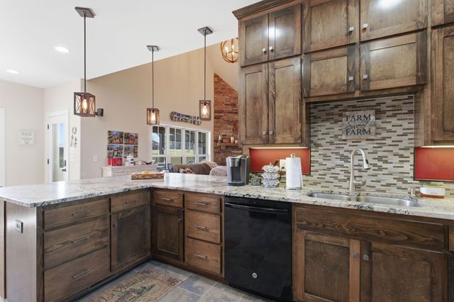 2474 Double Log Cabin Rd, Lebanon, TN 37087