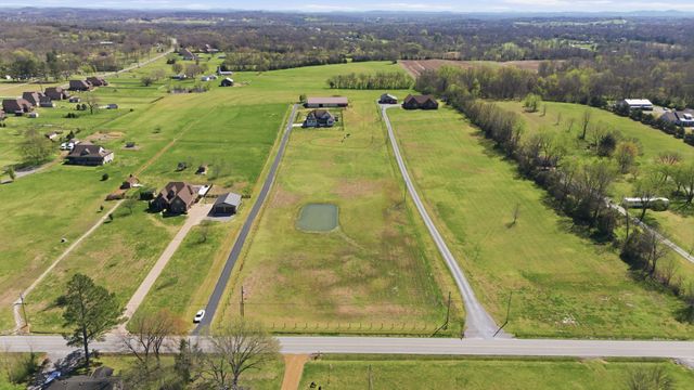 2474 Double Log Cabin Rd, Lebanon, TN 37087