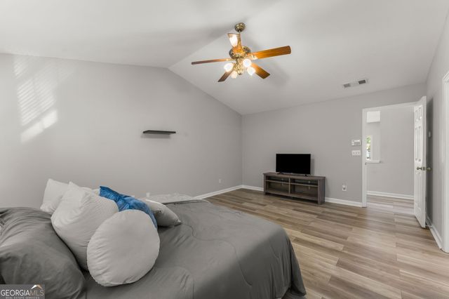 6010 Foxberry Lane, Roswell, GA 30075