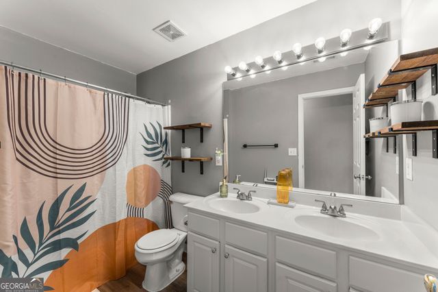 6010 Foxberry Lane, Roswell, GA 30075