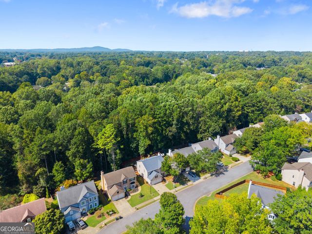6010 Foxberry Lane, Roswell, GA 30075