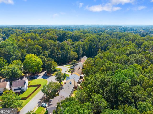 6010 Foxberry Lane, Roswell, GA 30075