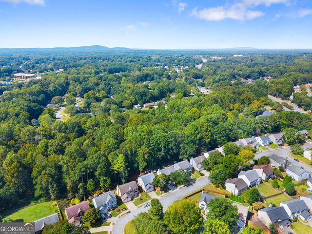 6010 Foxberry Lane, Roswell, GA 30075