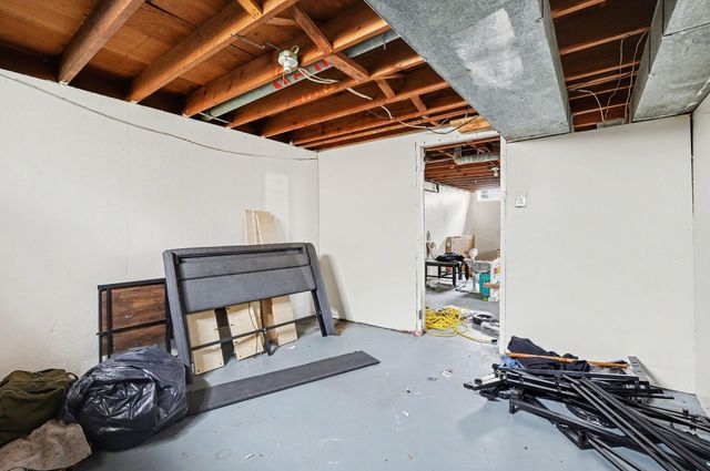 508 Linda Vista Drive, Pontiac City, MI 48342