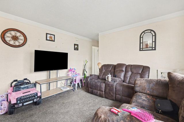 508 Linda Vista Drive, Pontiac City, MI 48342