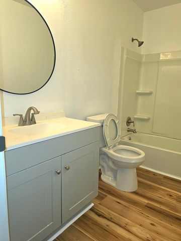 1402 Camp Road Apt 14e, Charleston, SC 29412