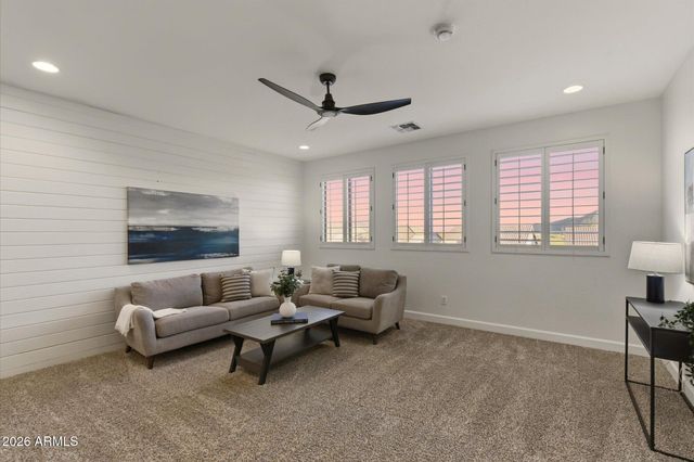 9127 E LYNWOOD Street, Mesa, AZ 85207