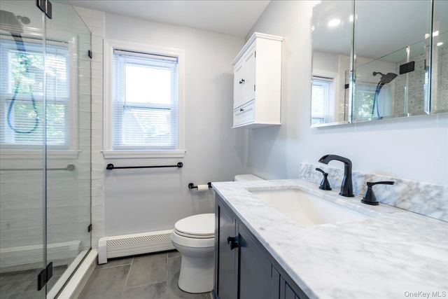 124 Peterhoff Avenue, Malverne, NY 11565