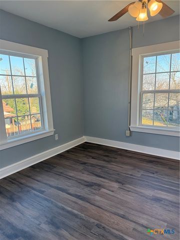 917 S 4th Street, Temple, TX 76504