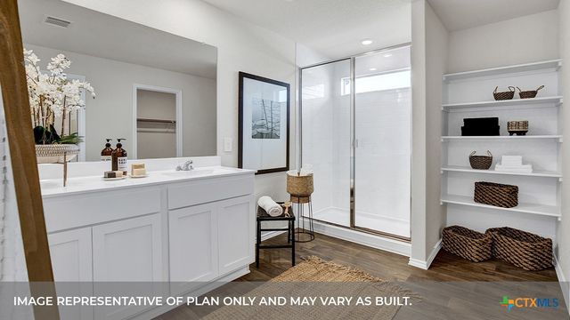 105 SOUTH PLAINS Road, San Marcos, TX 78666