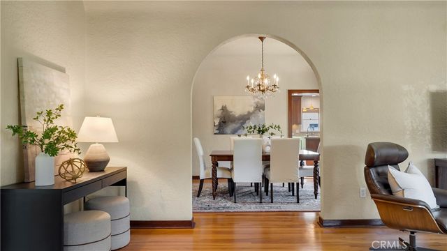 2429 N Heliotrope, Santa Ana, CA 92706