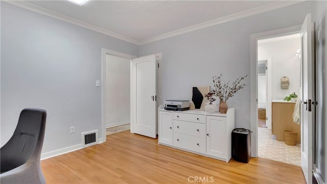 2429 N Heliotrope, Santa Ana, CA 92706