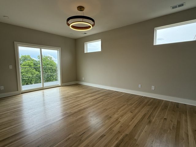 2143 Goodrich Ave, Nashville, TN 37218