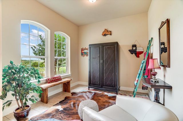 245 Bristlecone DR, Driftwood, TX 78619