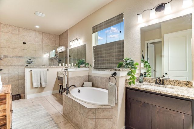 245 Bristlecone DR, Driftwood, TX 78619