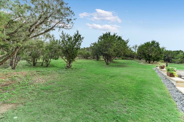 245 Bristlecone DR, Driftwood, TX 78619