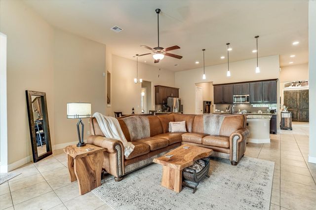 245 Bristlecone DR, Driftwood, TX 78619