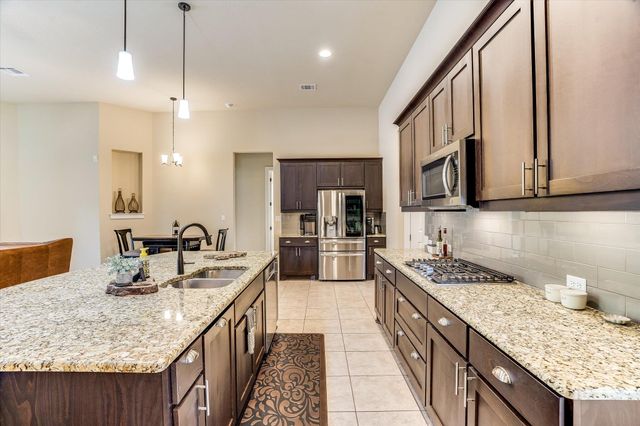 245 Bristlecone DR, Driftwood, TX 78619