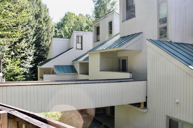 956 Butternut Hill Rd # E4, Waitsfield, VT 05673