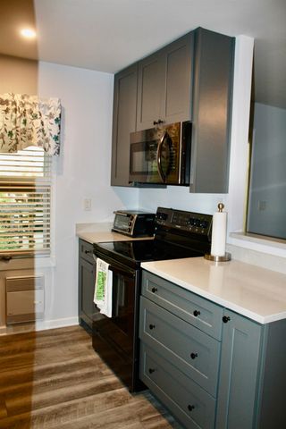 956 Butternut Hill Rd # E4, Waitsfield, VT 05673