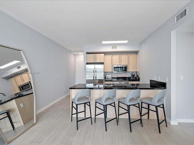 1111 SW 1st Avenue UPH4015, Miami, FL 33130