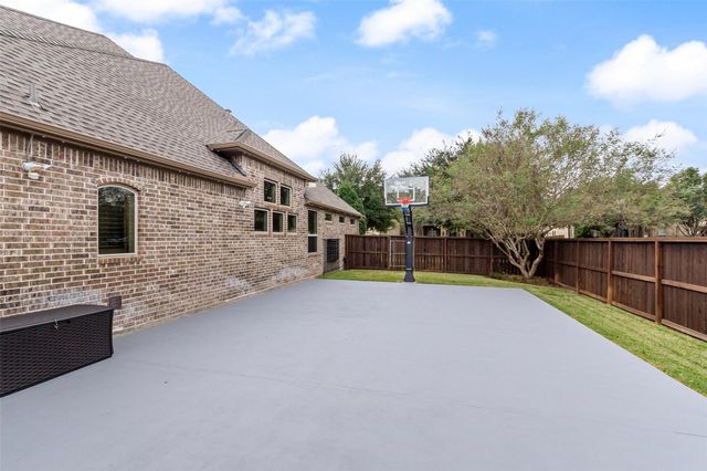 21114 W Kelsey Creek Trail, Cypress, TX 77433