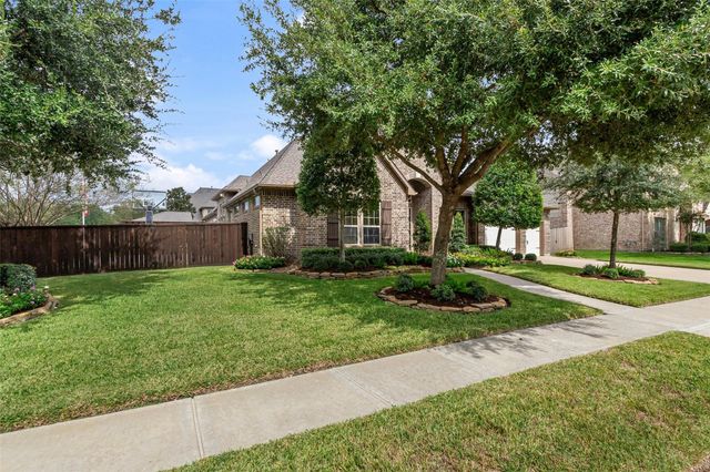 21114 W Kelsey Creek Trail, Cypress, TX 77433