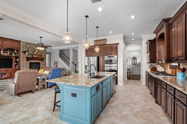 21114 W Kelsey Creek Trail, Cypress, TX 77433