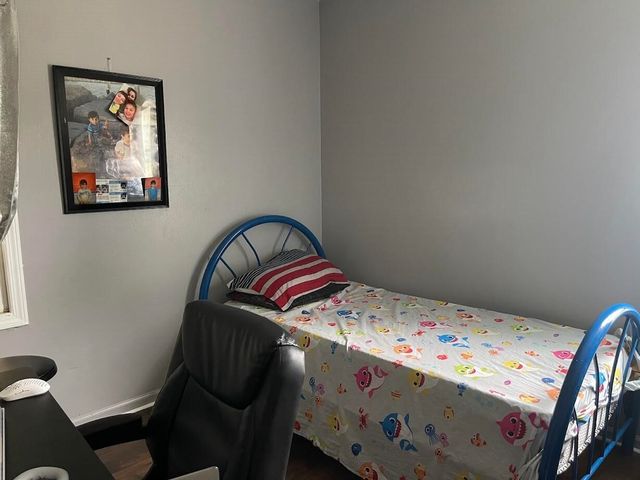 7826 Stahelin Avenue, Detroit, MI 48228