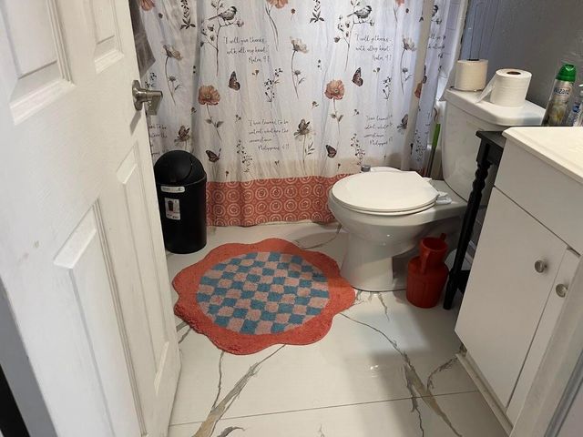 7826 Stahelin Avenue, Detroit, MI 48228