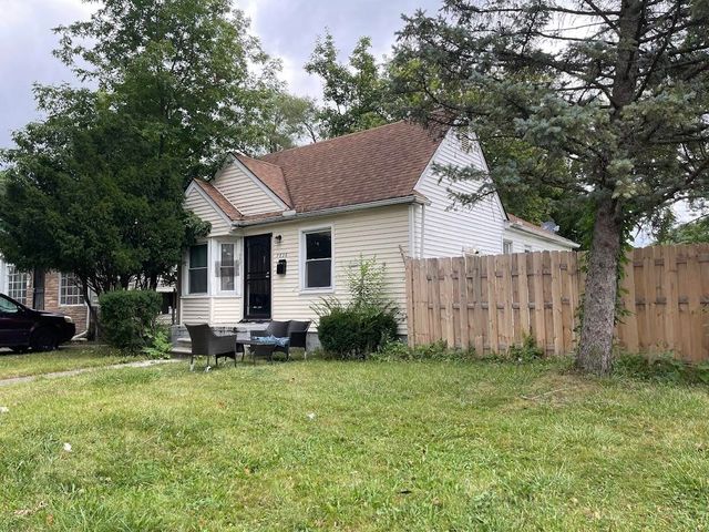 7826 Stahelin Avenue, Detroit, MI 48228