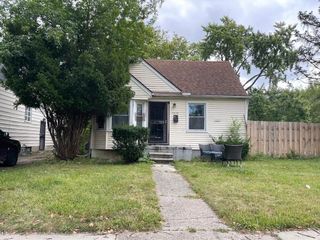 7826 Stahelin Avenue, Detroit, MI 48228