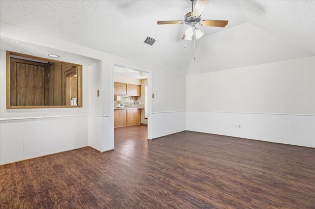 1774 Clydesdale Drive, Lewisville, TX 75067