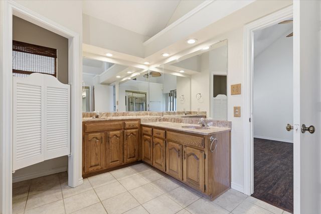 1774 Clydesdale Drive, Lewisville, TX 75067