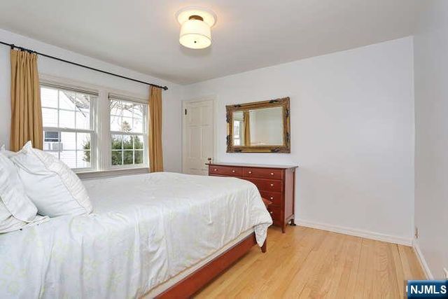 56 Lilac Street, Bergenfield, NJ 07621