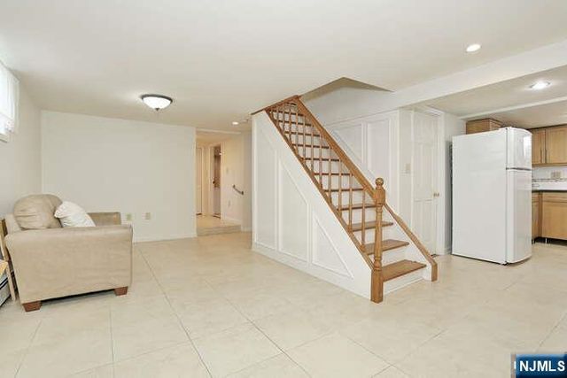 56 Lilac Street, Bergenfield, NJ 07621