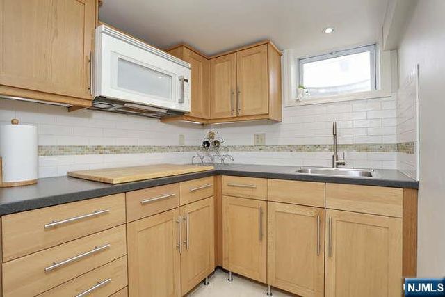 56 Lilac Street, Bergenfield, NJ 07621