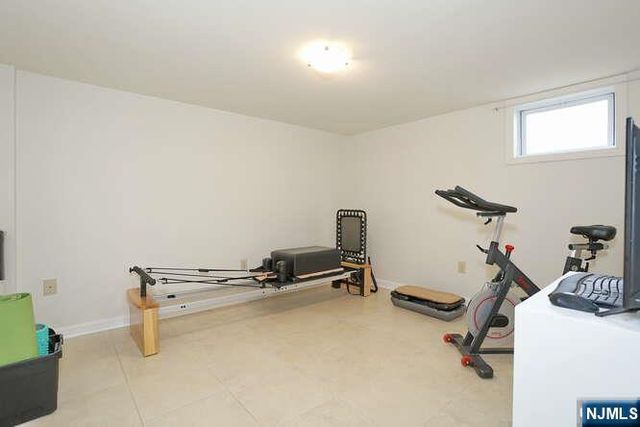 56 Lilac Street, Bergenfield, NJ 07621